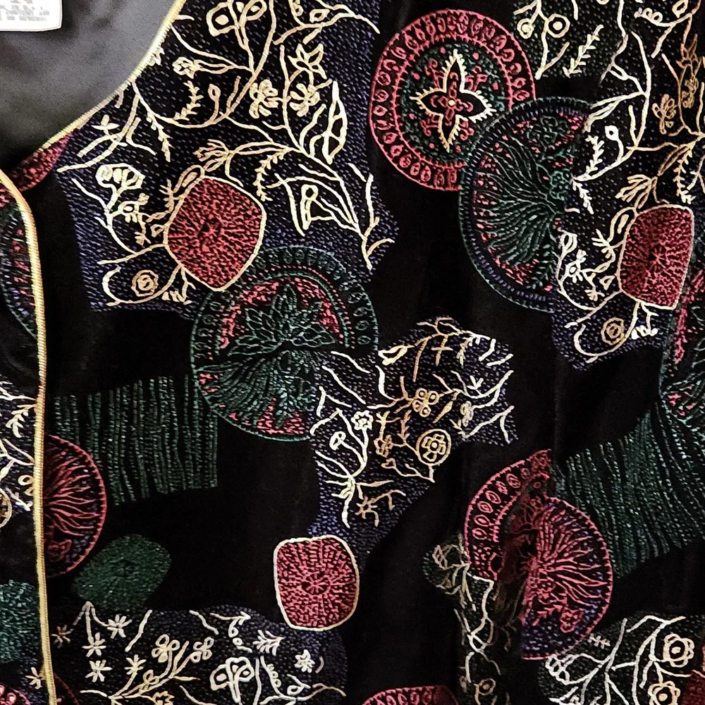 Norton McNaughton Black Velvet Jacket - Picture 4 of 4